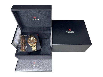 Tudor Black Bay 58 Bronze m79012m-0001 , 39mm bronze Pre-Owned - Luxury Address Watches